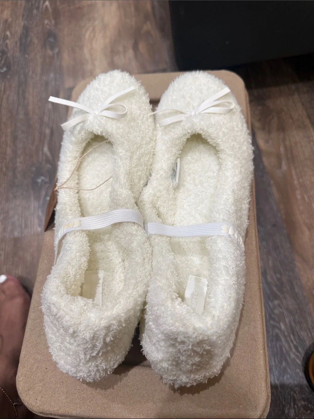SKIMS Cream Fuzzy Spa Ballet Slippers